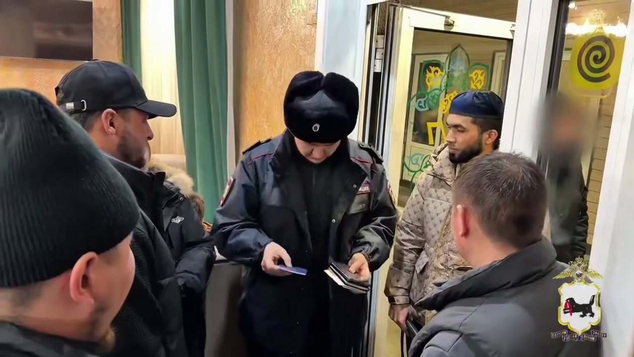 Десятки мигрантов выдворят за пределы РФ после полицейских рейдов в Приангарье Пресс-служба ГУ МВД России по Иркутской области