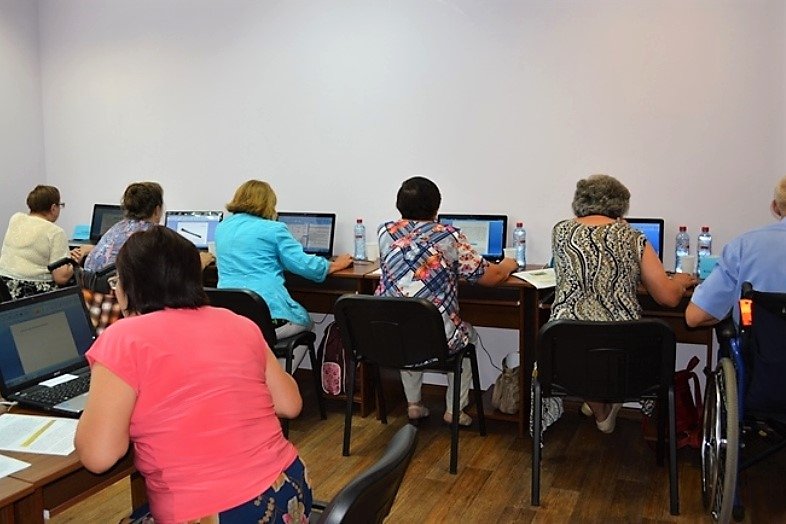 Жители Иркутской области направили более 15,5 тысячи обращений властям с начала года Пресс-служба правительства Иркутской области