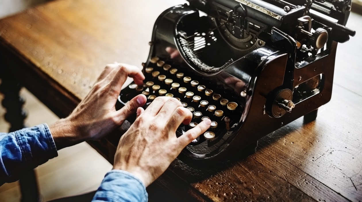 Обзор самых популярных новостей за 4 апреля Фотосток