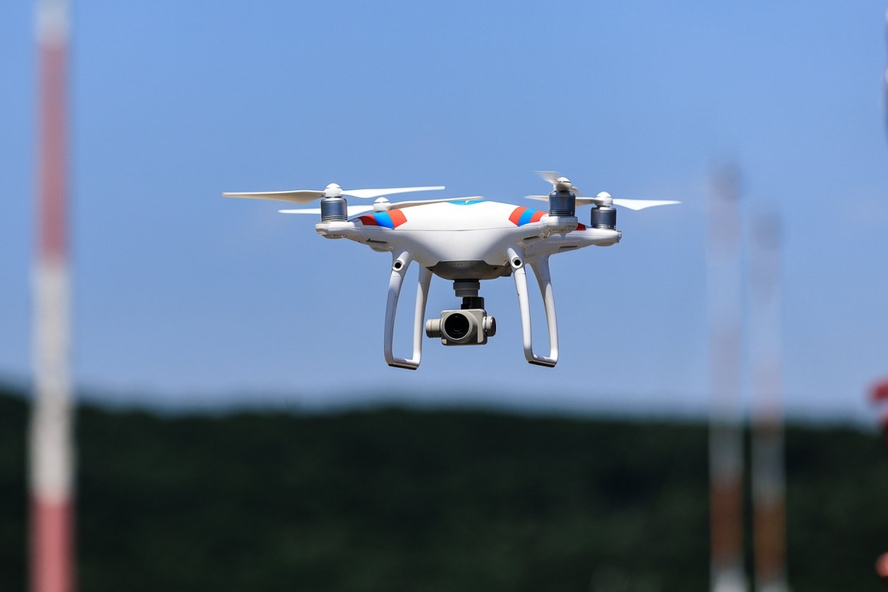 Игорь Кобзев напомнил о запрете беспилотников в Приангарье в преддверии Дня Победы Евгений  Кулешов, ИА PrimaMedia.ru