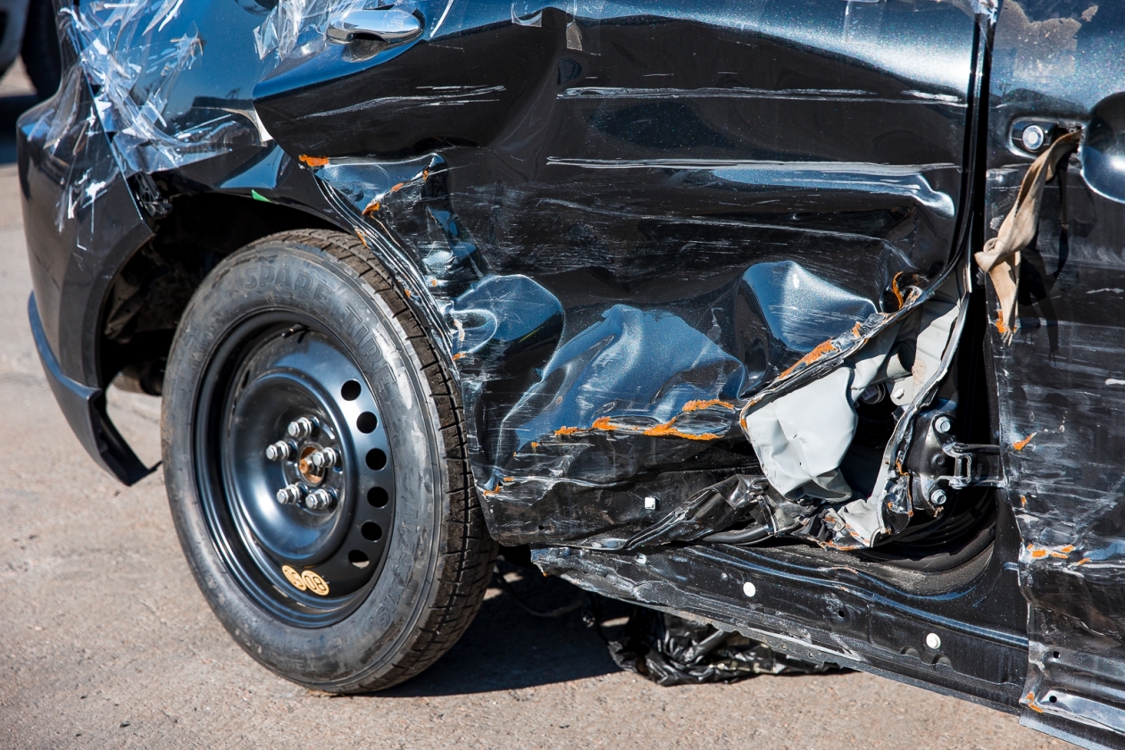 В Братском районе пьяный 16-летний угонщик разбил авто и сбежал с места ДТП Илья Аверьянов, ИА PrimaMedia