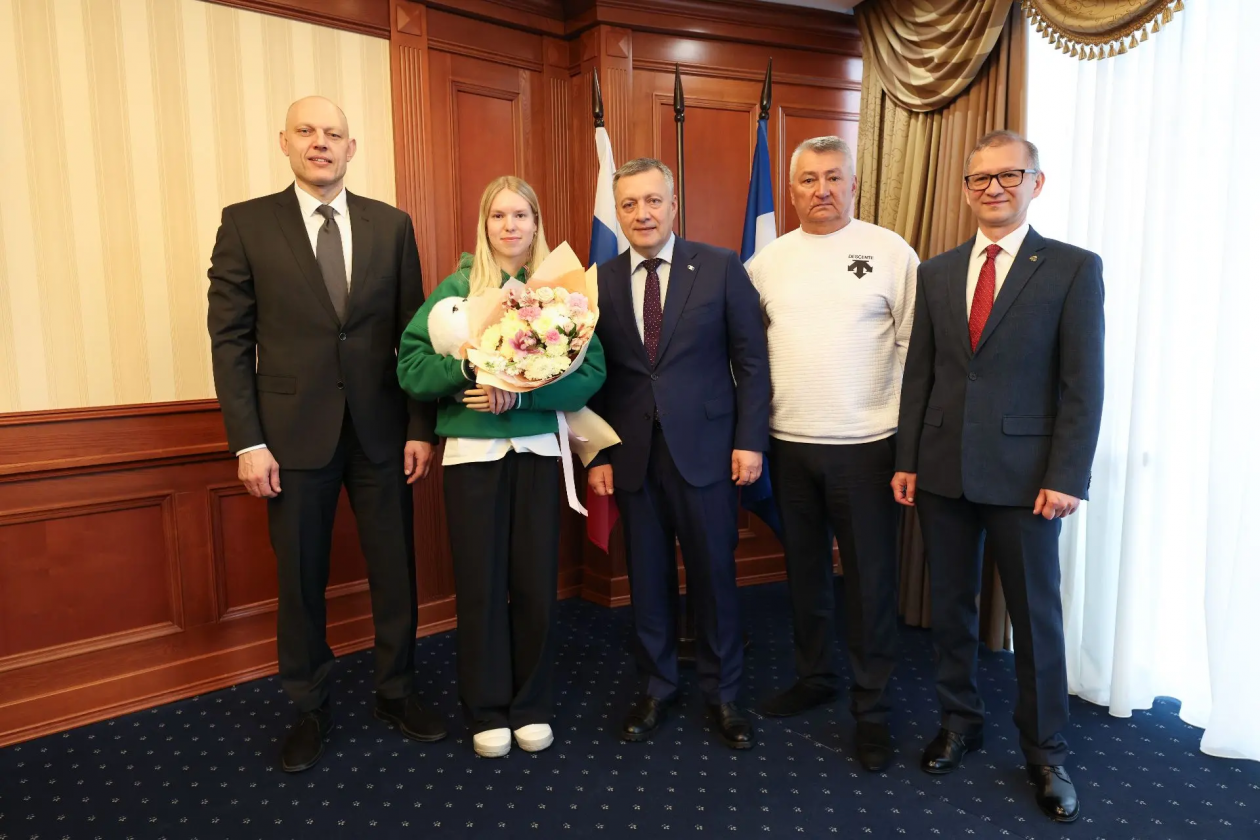 Двукратная чемпионка Паралимпийских игр Варвара Ворончихина прилетела в Иркутск Пресс-служба облправительства