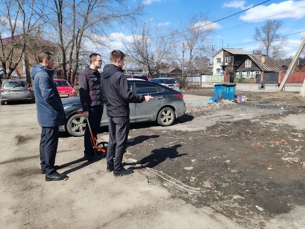 Дороги частного сектора осмотрели в округе №22 по инициативе депутата думы Иркутска дума Иркутска