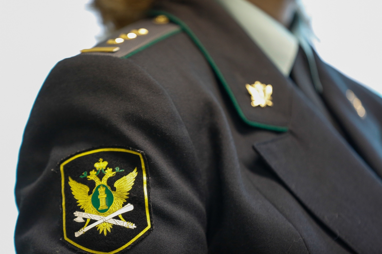 Судебные приставы помогли жителю Саянска восстановить возможность видеться с дочерью ИА SevastopolMedia