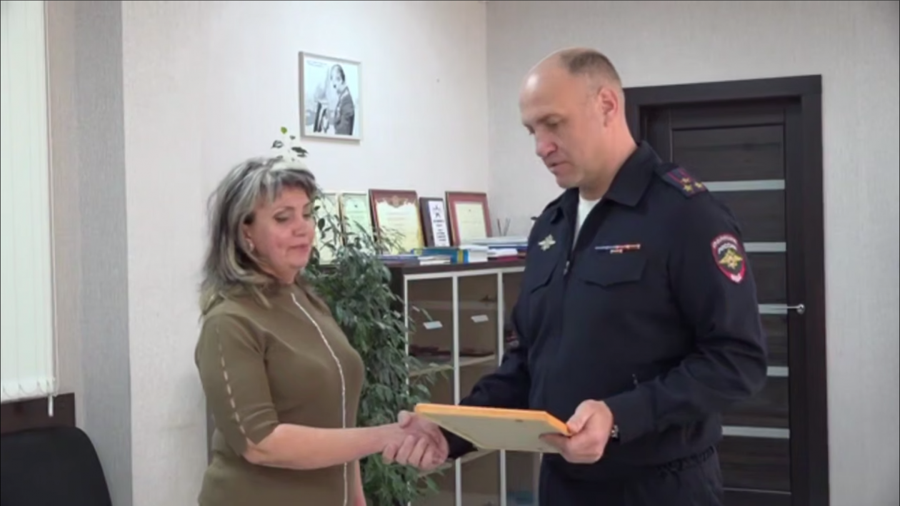 Женщина не дала пенсионерке перевести деньги аферистам в аптеке в Усть-Илимске Пресс-служба ГУ МВД России по Иркутской области