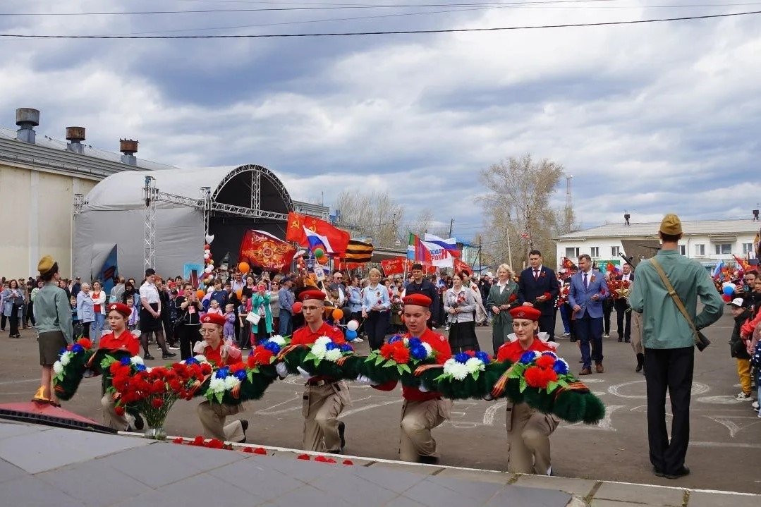 Патриотические акции и концерты пройдут в общественных местах Приангарья по случаю 9 мая правительство Иркутской области