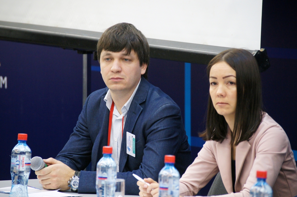 Сергей Маяренков, Фото с места события собственное