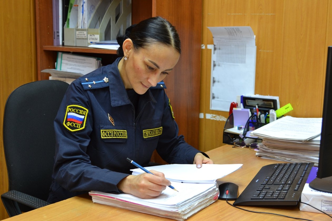 Дочь нарушительницы из Ангарска получила выплаты по алиментам за несколько дней до своего 18-летия пресс-служба ГУФССП России по Иркутской области