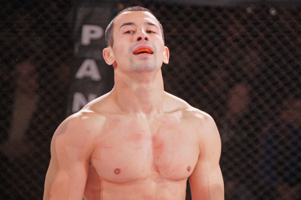 Алексей Ким, Фото с места события собственное