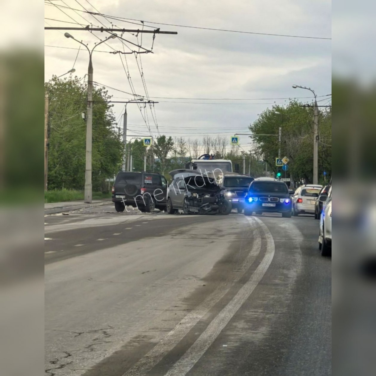 Происшествие случилось на Рабочего Штаба взято из группы &quotДТП38&quot в Телеграм (18+
