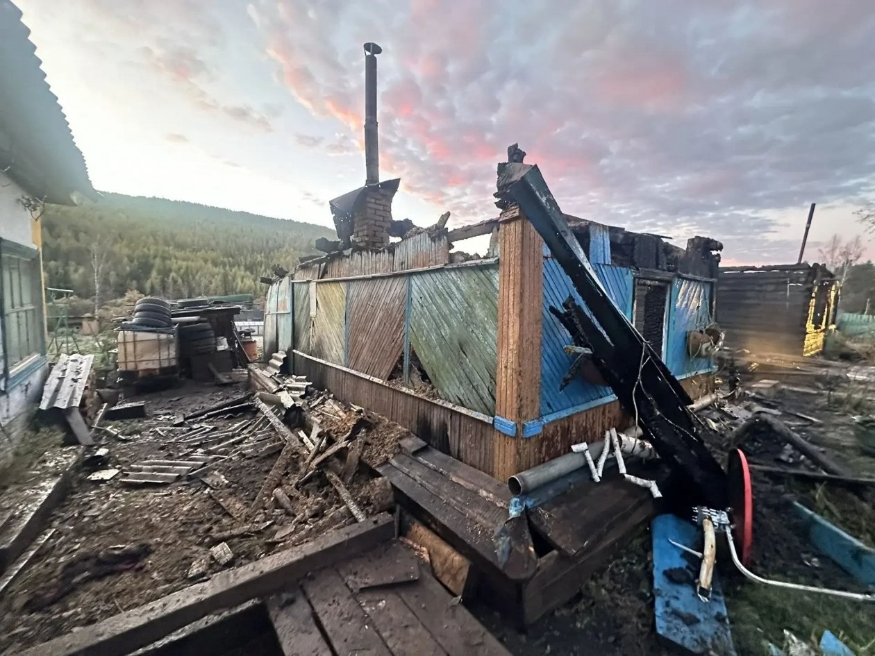 Фото с места происшествия в Усть-Кутском районе