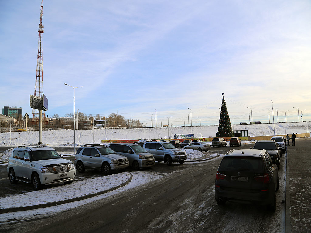 Парковка, Фото с места события собственное