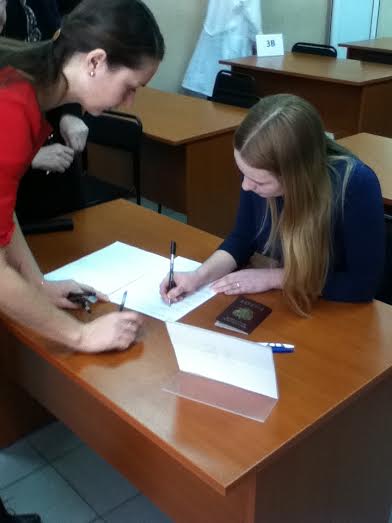 Журналисты решают попробовать все и сразу же пишут апелляцию , Фото с места события собственное