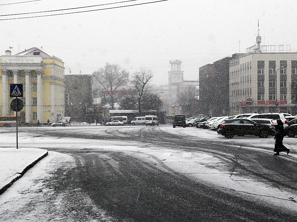 Снег , Фото с места события собственное