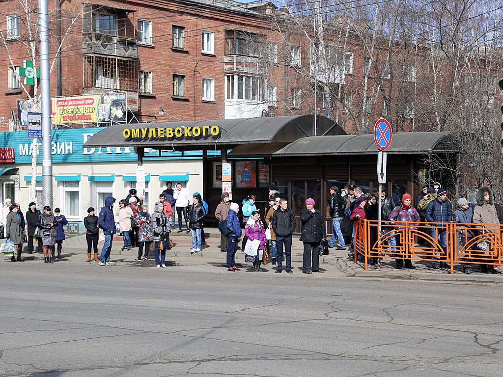 Очередь, Фото с места события собственное