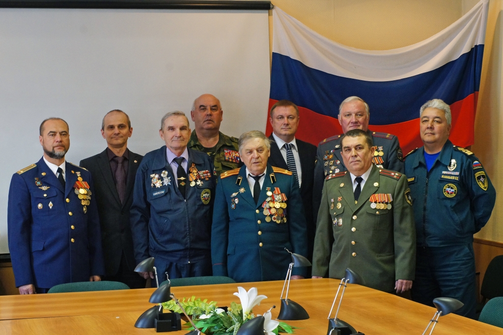 Чернобыльцы, Фото с места события собственное