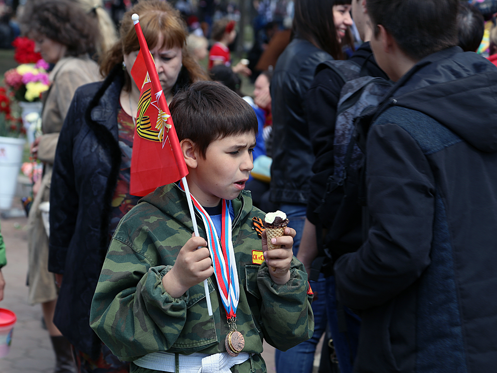 Дети, Фото с места события собственное