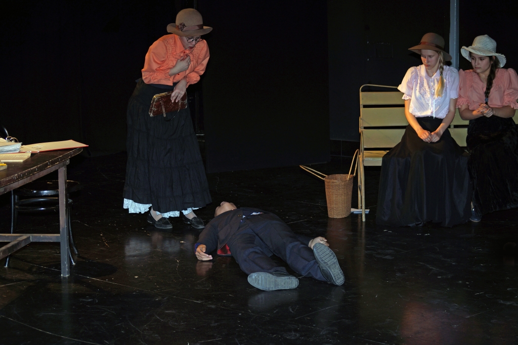 Театр "Под знаком Водолея"