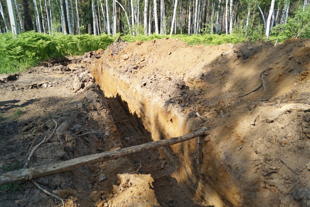 Нарушения в пойме реки Средняя Хея