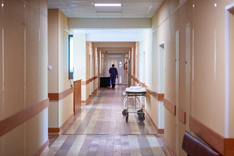 Плановый прием пациентов полностью возобновили в Иркутской областной детской больнице