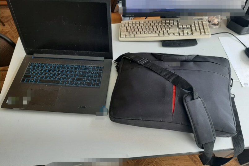 Рецидивист из Братска похитил дорогостоящий ноутбук у 63-летнего пассажира поезда