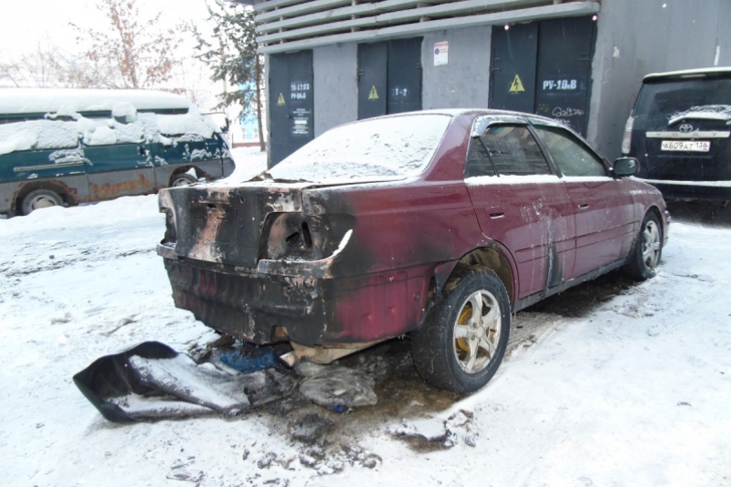 Пенсионер из Иркутска поджег автомобиль из личной неприязни