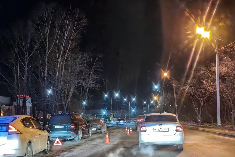 Несколько иномарок столкнулись на улице Трактовой в Иркутске