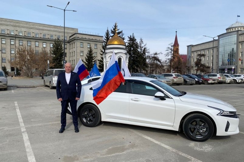 Автопробег с флагами России 