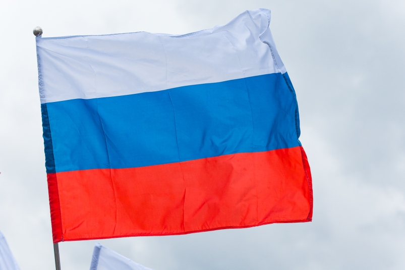 Житель Приангарья получил четыре года колонии за сорванный флаг России