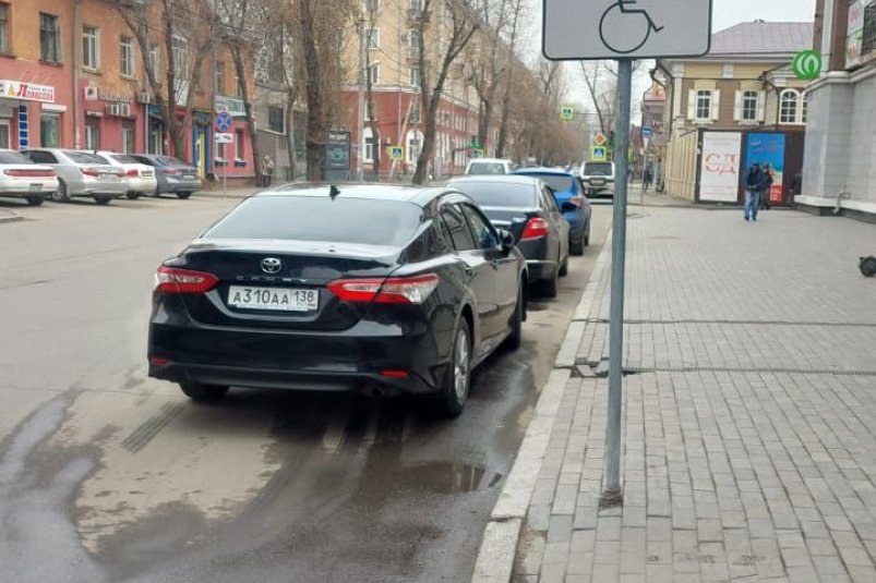 "Иркутский_автохам": не барское это дело - нормально парковаться