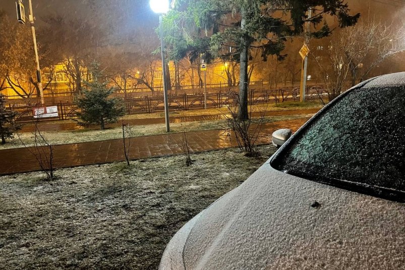 После пыльной бури 30 апреля в Иркутске выпал снег