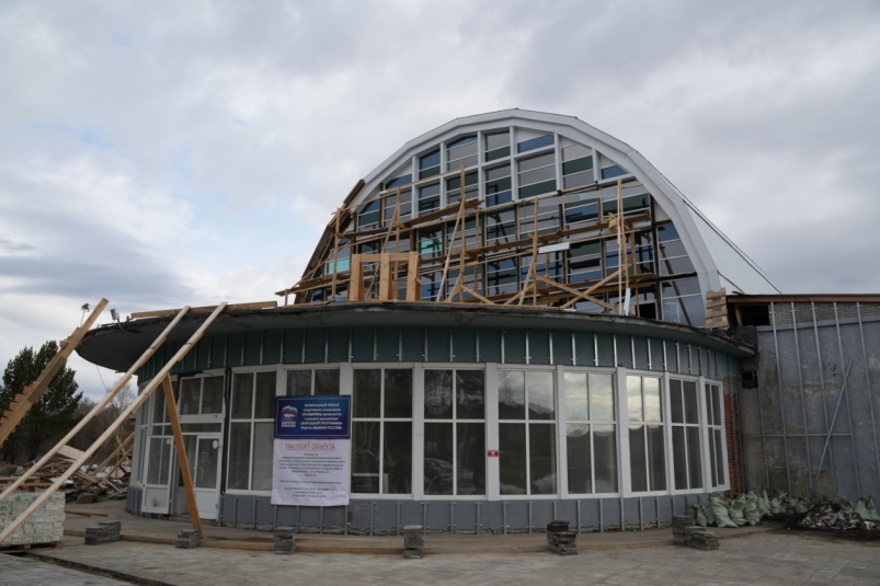 В Усть-Илимске определили нового подрядчика по ремонту спортивного центра "Олимпиец"