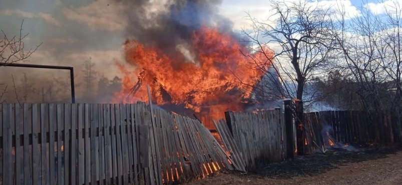 Игорь Кобзев ввел режим ЧС регионального значения после пожара в Братском районе