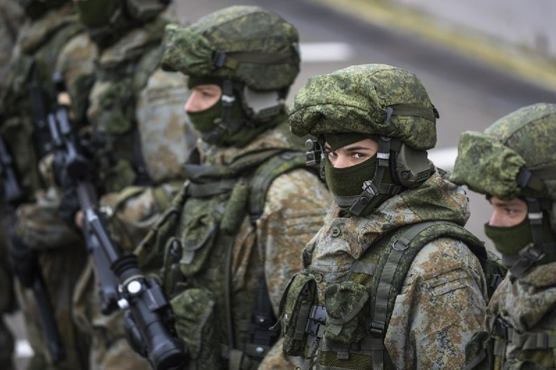 Российские военные продвигаются к Часов Яру в ДНР
