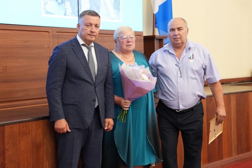 Родители 21 участника СВО из Иркутской области получили медали 