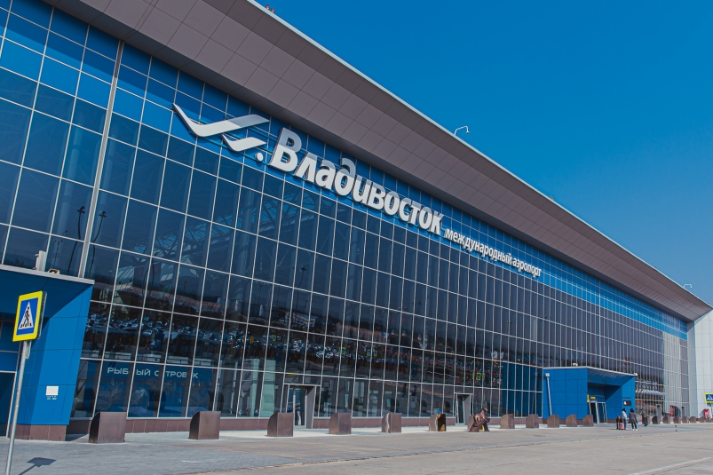 Вылет рейса Владивосток-Иркутск задержали из-за позднего прибытия борта