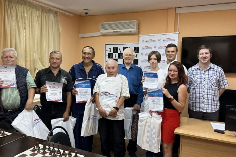 Командное первенство по быстрым шахматам в Иркутске организовали сторонники ЕР