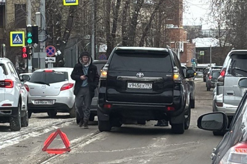 ДТП произошло на улице Степана Разина в Иркутске