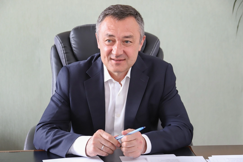 Глава ВКП Виктор Пинский призвал защитить людей, работающих на цифровые платформы