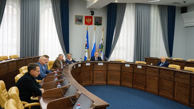 Изменения в пять программ рассмотрела профильная комиссия думы Иркутска