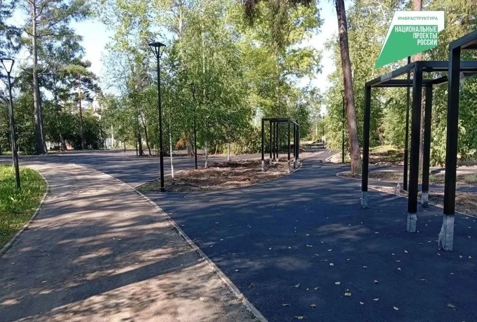 Пешеходные дорожки обустраивают в Каштаковской роще в Иркутске