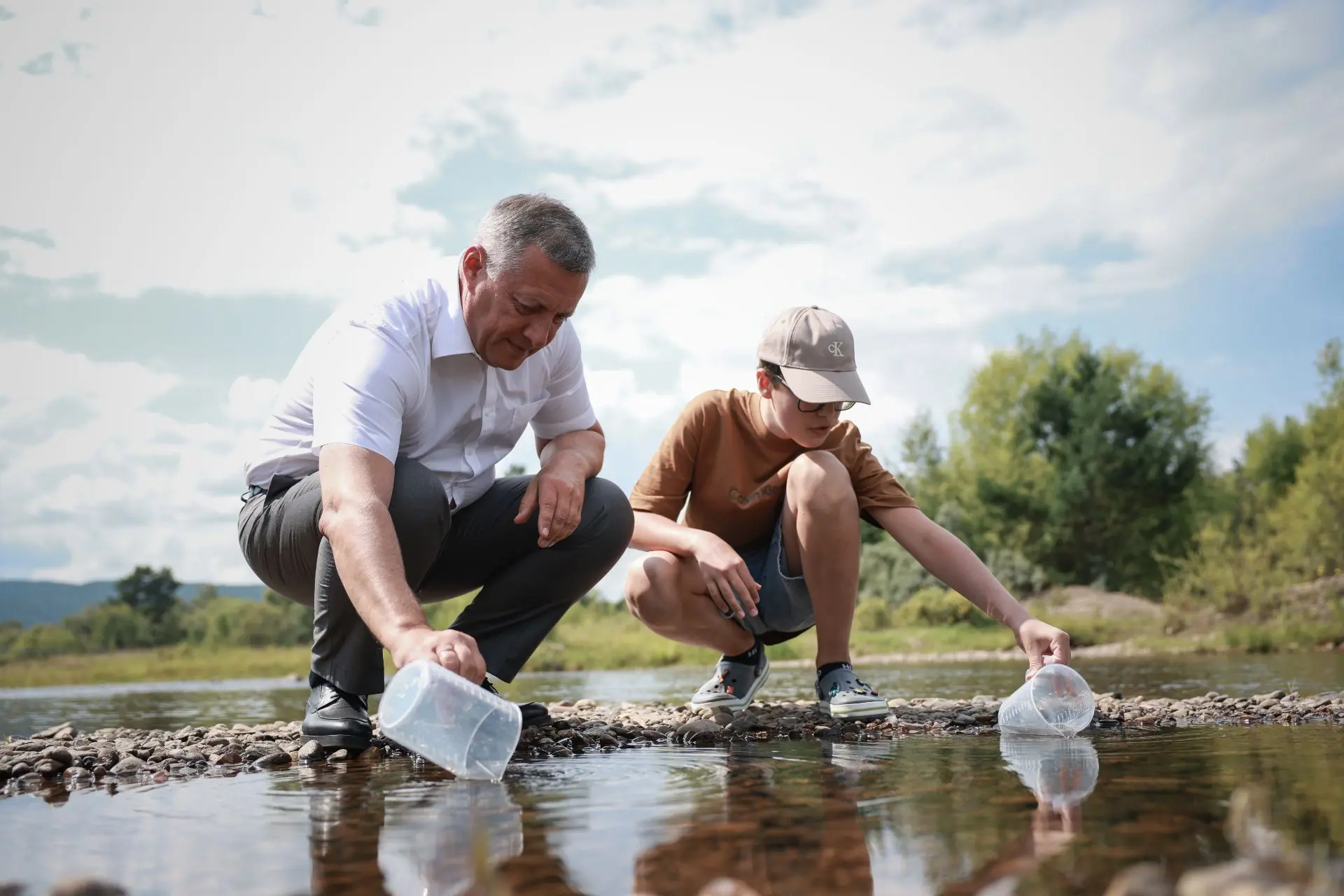 Более 750 тысяч мальков хариуса выпустили в Иркутское водохранилище Правительство Иркутской области