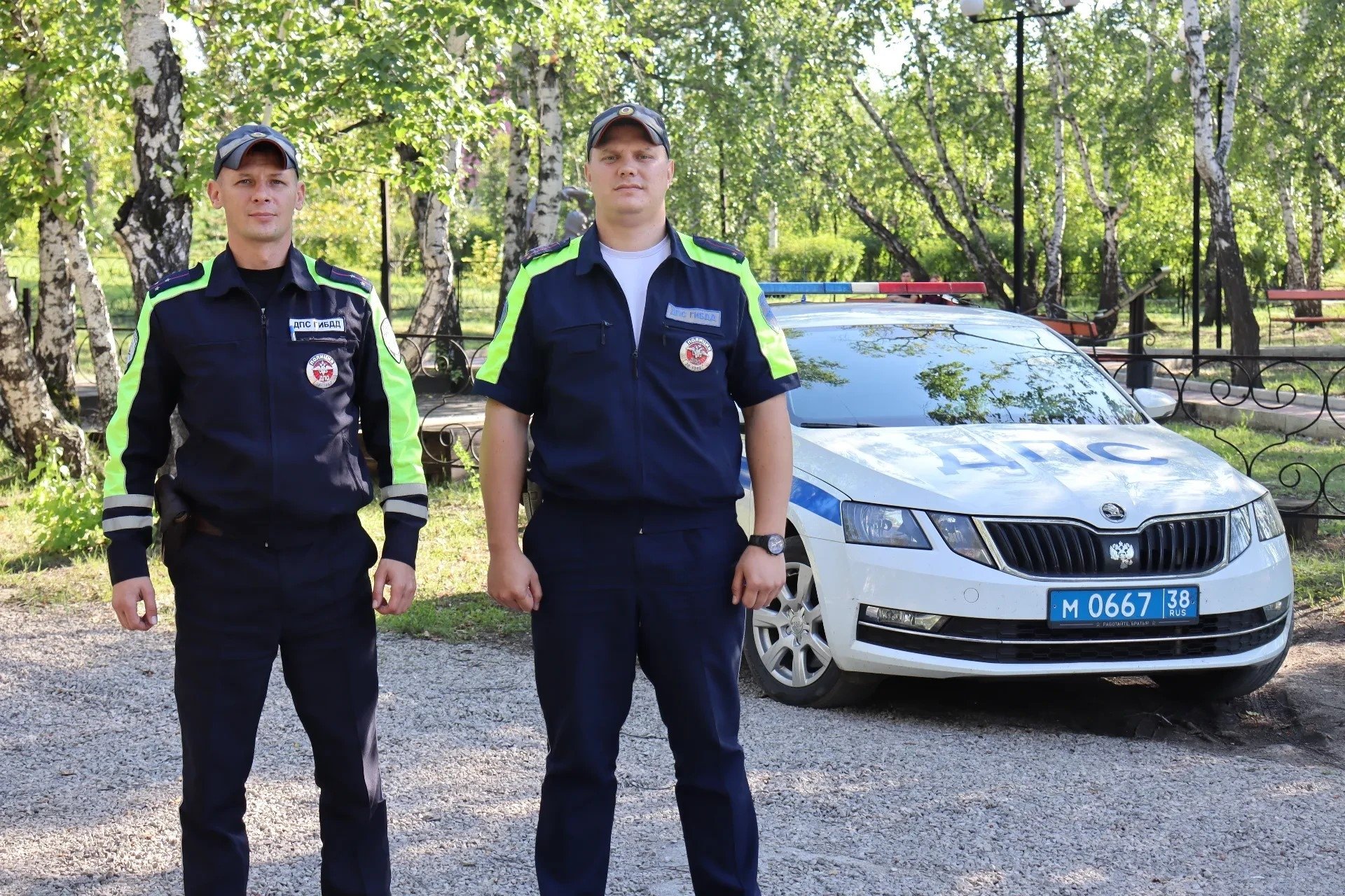 Сотрудники ДПС оказали мужчине помощь в экстренной ситуации в Черемхове Пресс-служба ГУ МВД России по Иркутской области