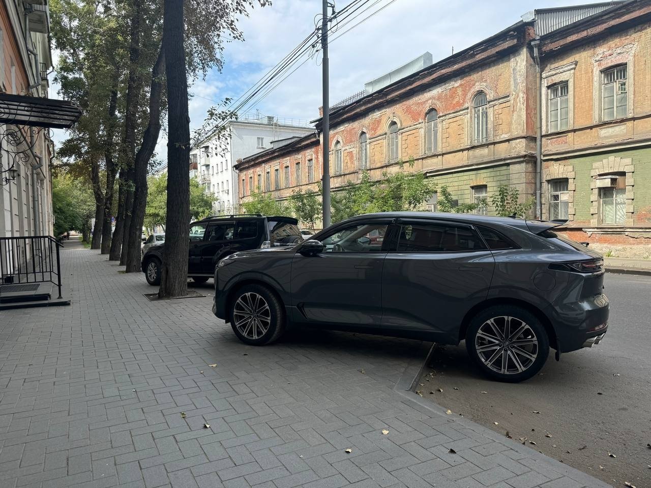 Автохамы на улице Пятой Армии в Иркутске Неравнодушный читатель