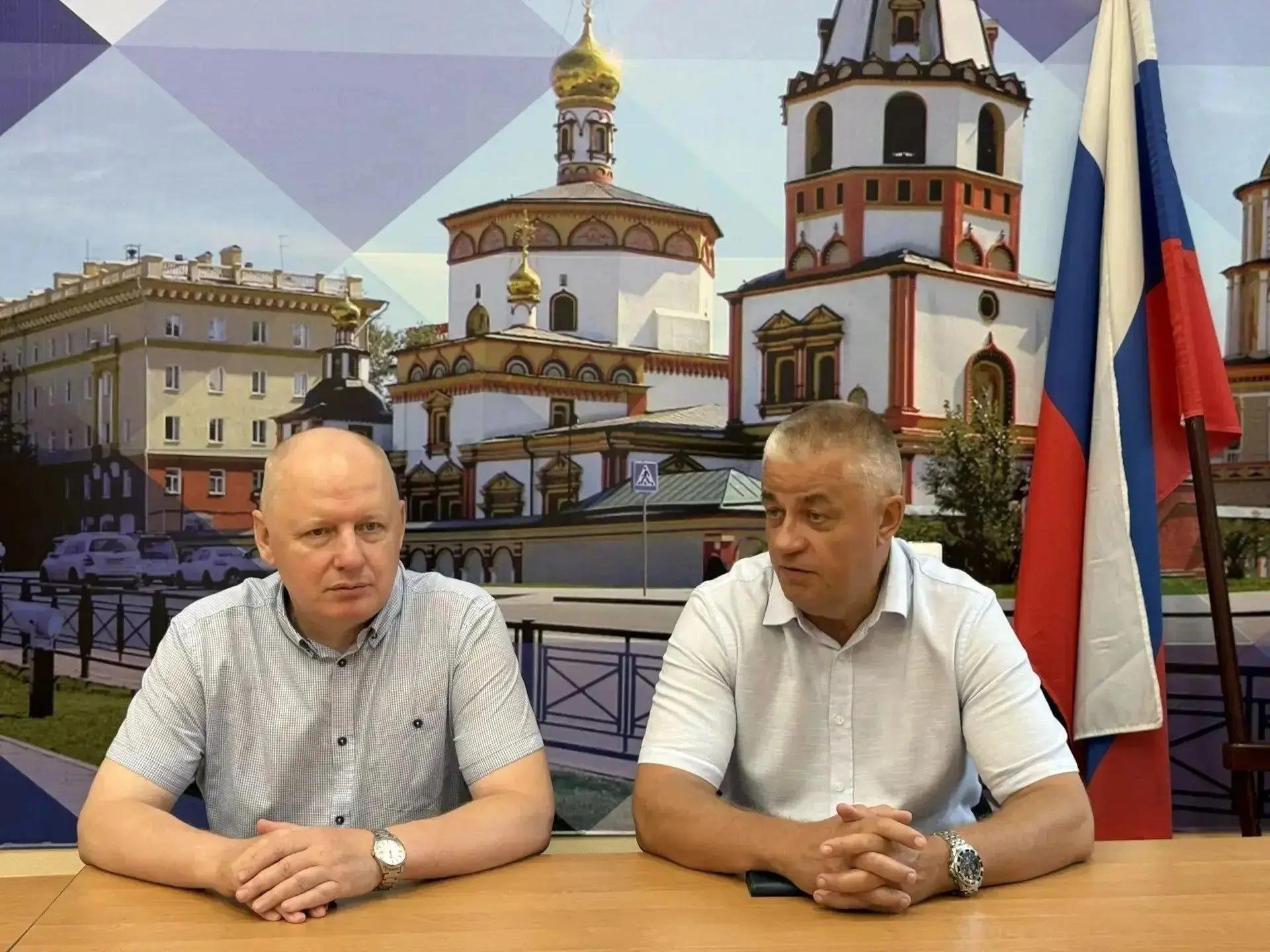 Владислав Шиндяев и Дмитрий Люстрицкий предоставлено Общественным штаб по наблюдению за выборами в Иркутской области