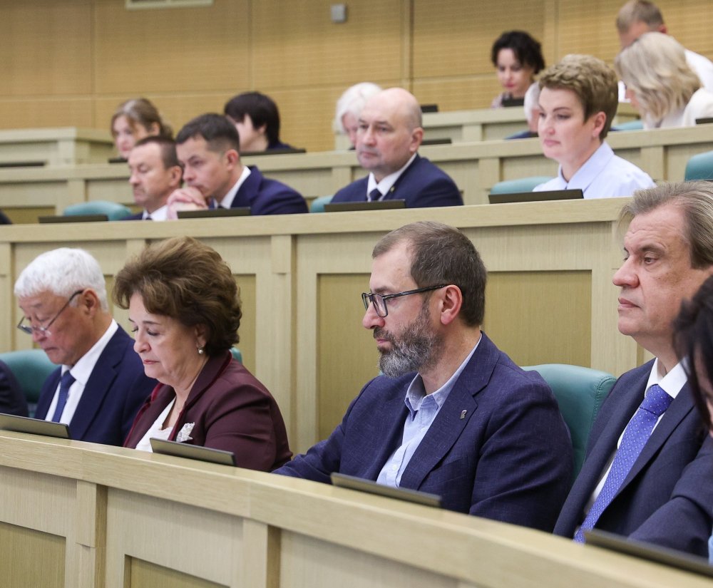 Спикер ЗС Приангарья принял участие в слушаниях о проекте федерального бюджета на три года Мария Иванова
